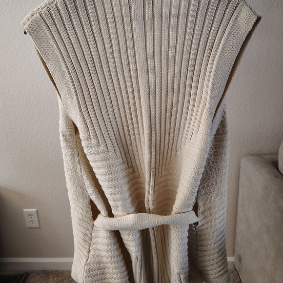 Atelier Delphine Sleeveless Cardigan in a cotton rib knit Cotton Small Cream - Picture 3 of 10